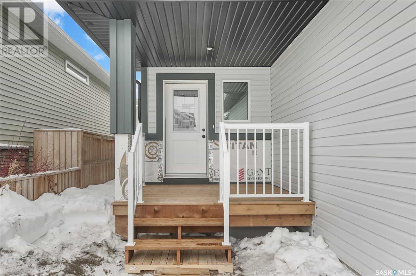 Commercial Property Image 1: 359 Labine Crescent,Saskatoon,Saskatchewan